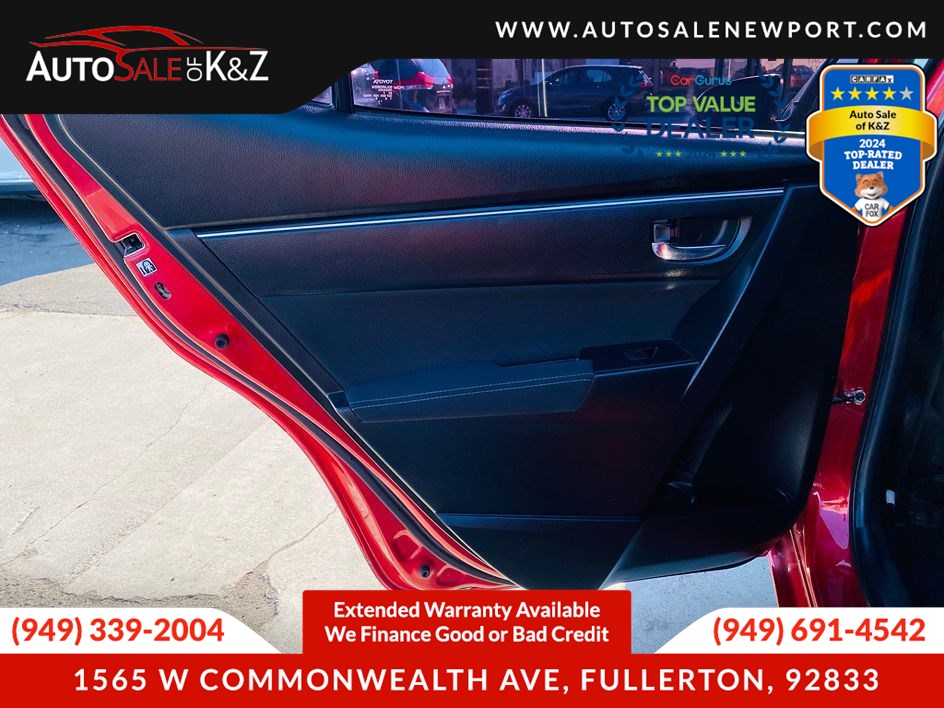 2018 Toyota Corolla LE photo 22