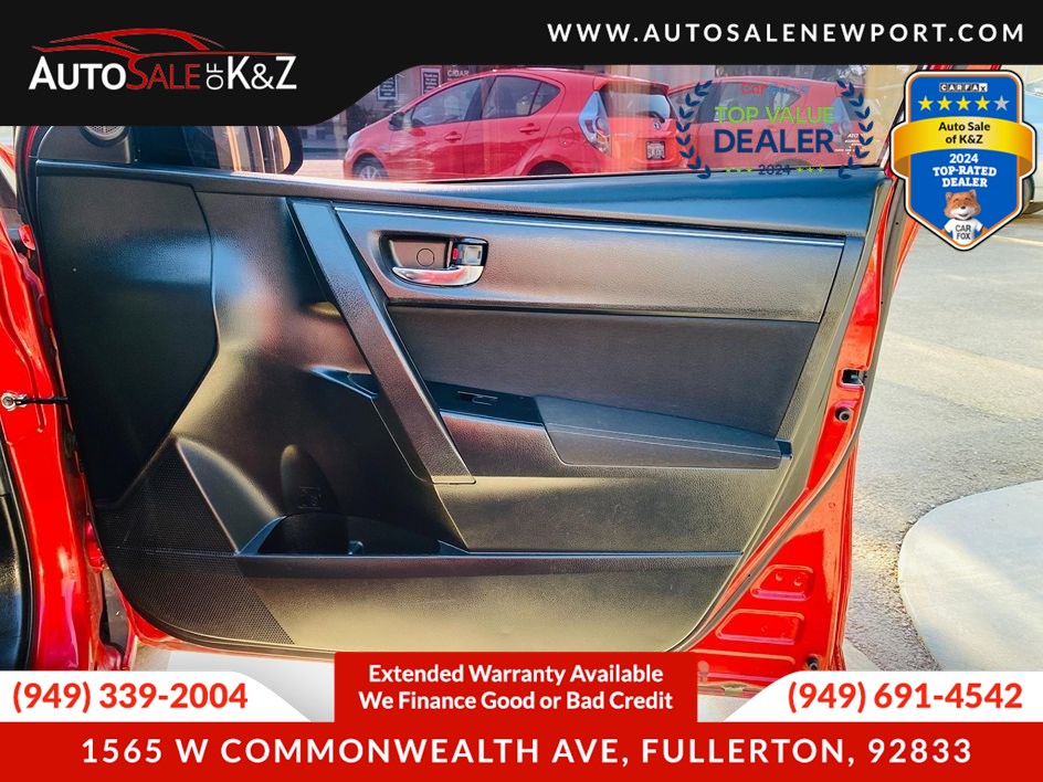 2018 Toyota Corolla LE photo 21