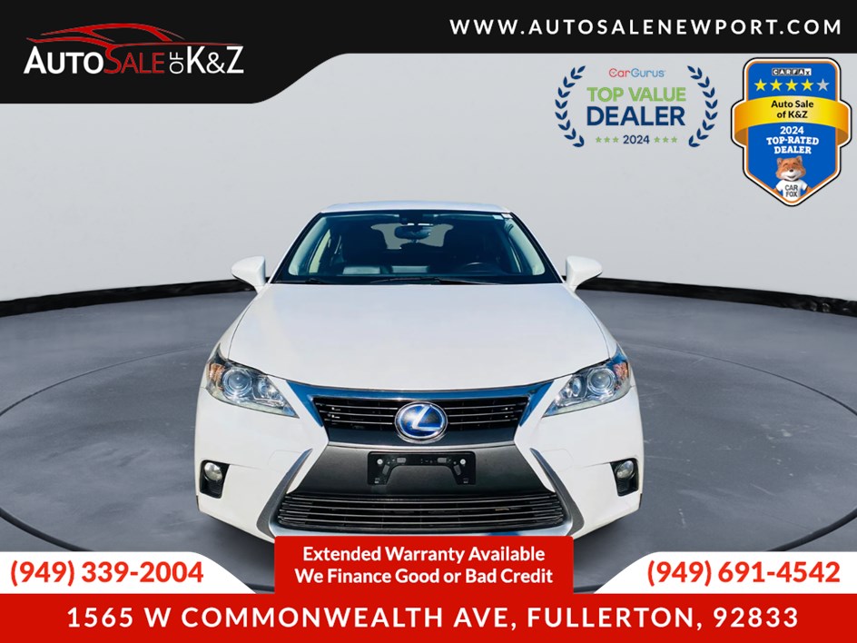 2015 Lexus CT 200h photo 2