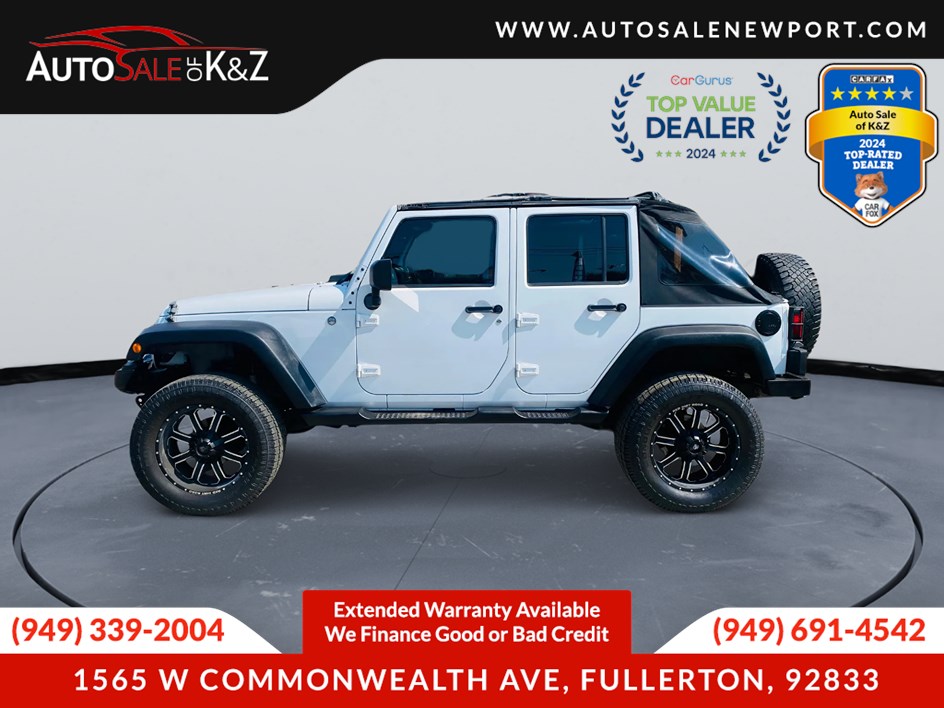 2013 Jeep Wrangler Unlimited Sport photo 3