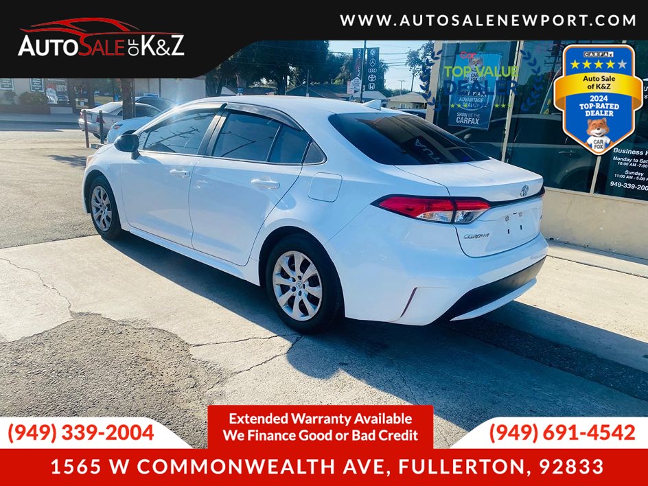 2020 Toyota Corolla LE photo 11