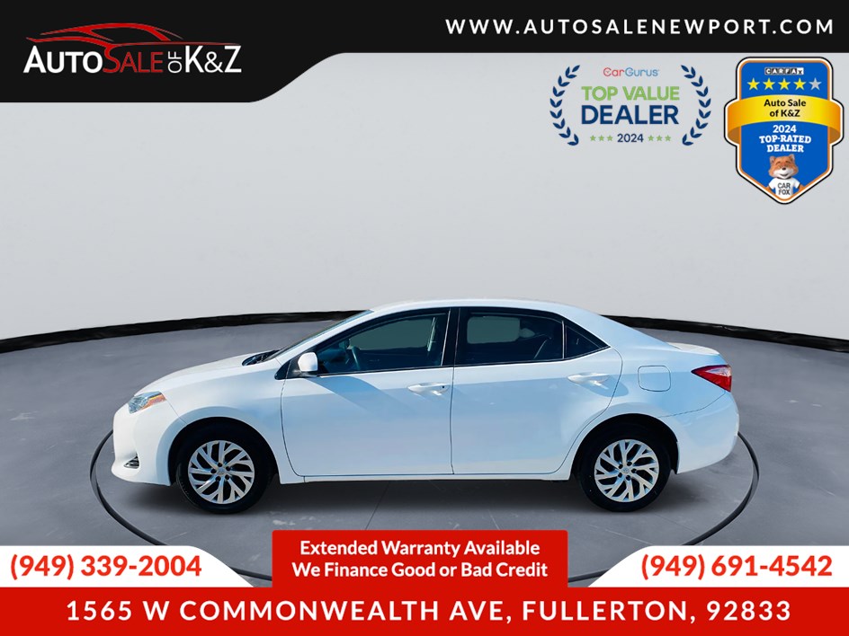 2018 Toyota Corolla LE photo 3