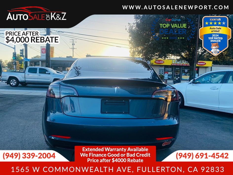 2019 Tesla Model 3 Performance photo 18
