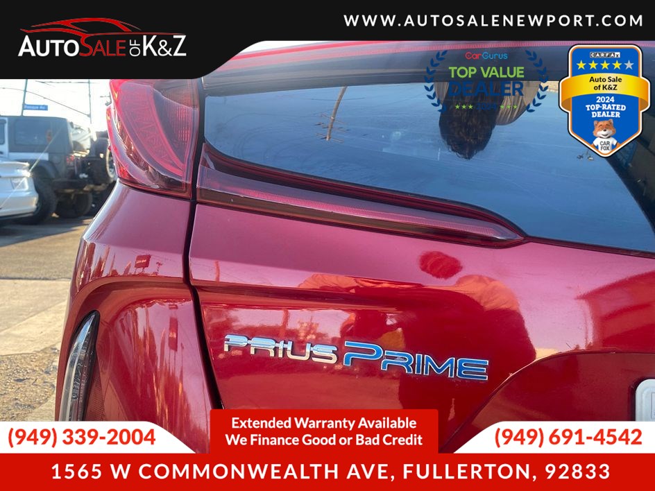 2021 Toyota Prius Prime Limited photo 17