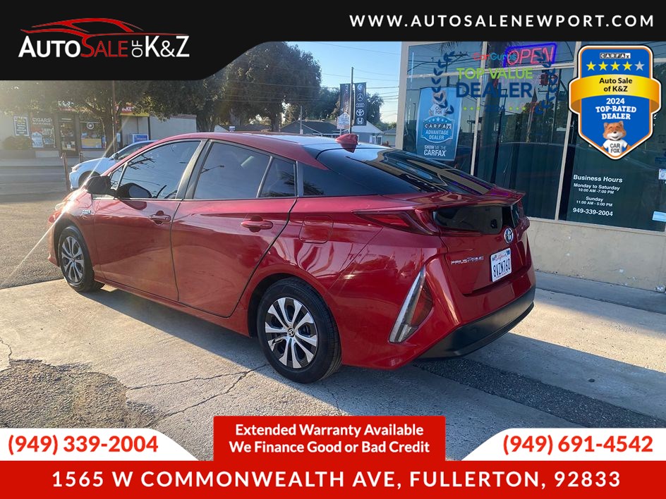 2021 Toyota Prius Prime Limited photo 11