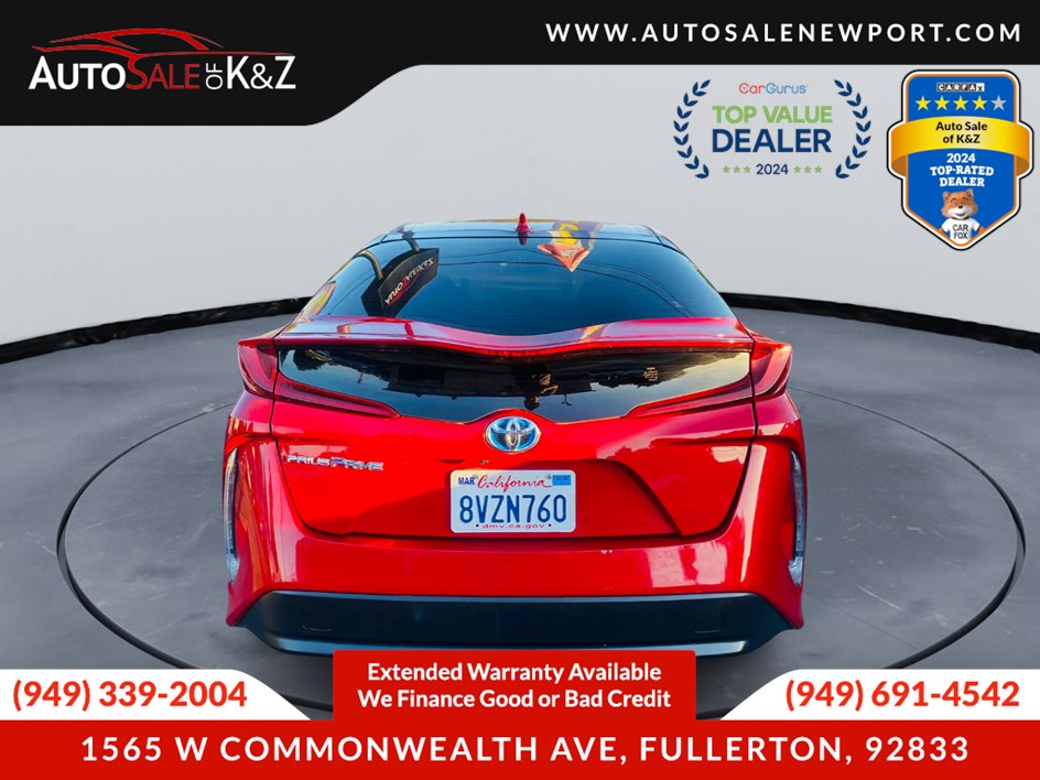 2021 Toyota Prius Prime Limited photo 5