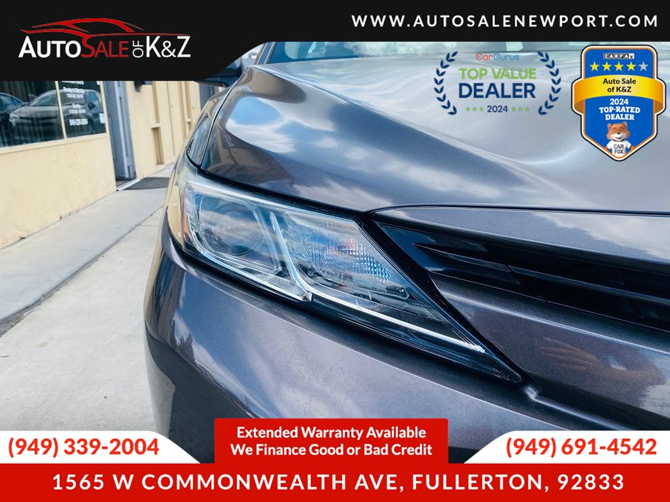 2018 Toyota Camry LE SE photo 14