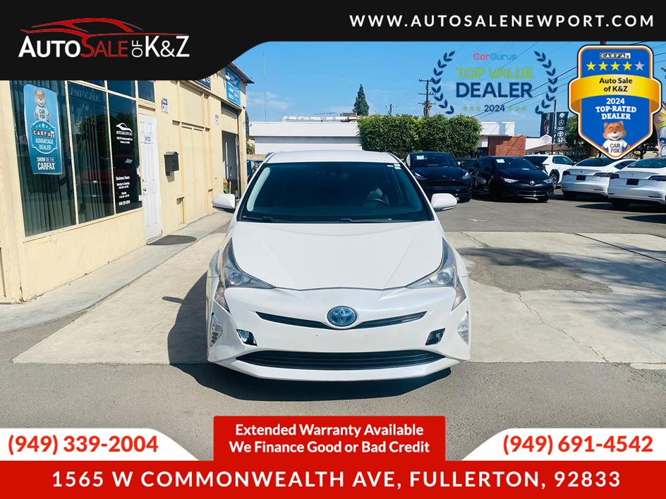 2016 Toyota Prius Two Eco Three Four Touring photo 5