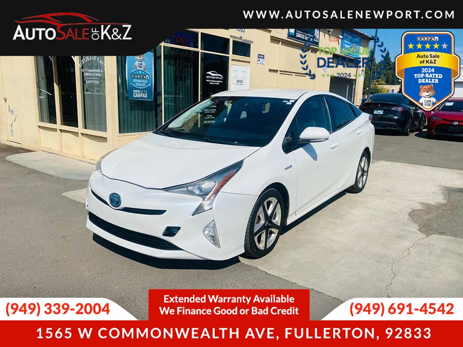 2016 Toyota Prius Two Eco Three Four Touring photo 6