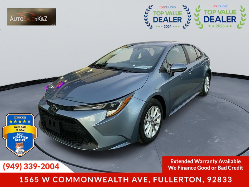 2022 Toyota Corolla LE photo 2