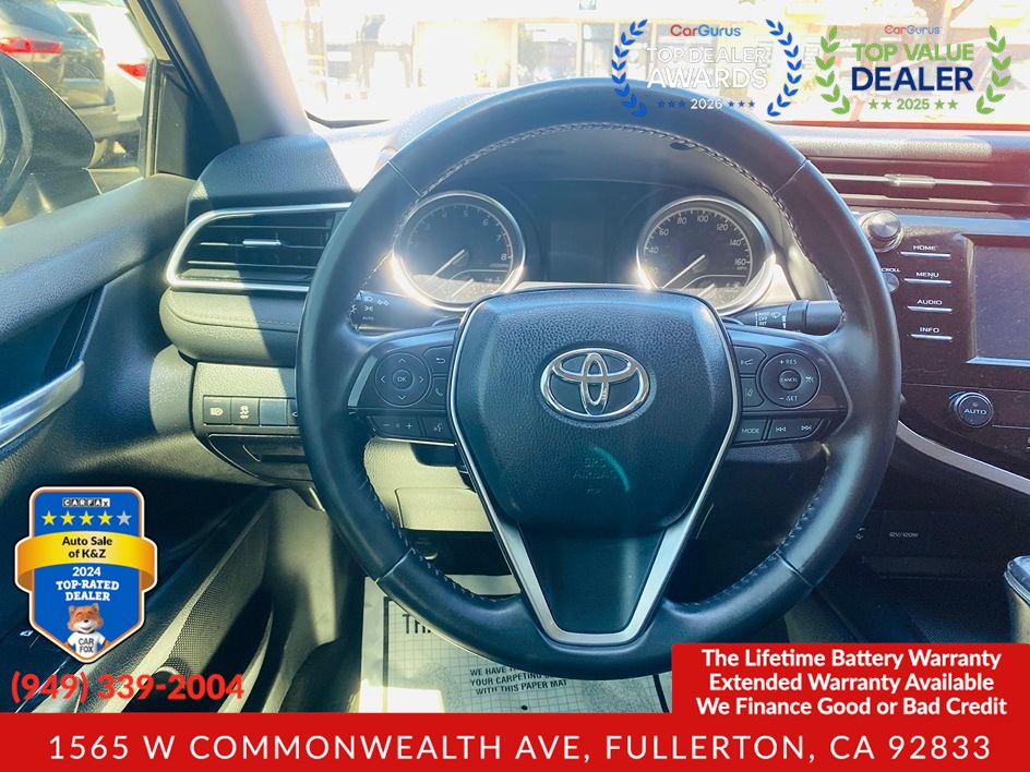 2020 Toyota Camry SE - Photo 21