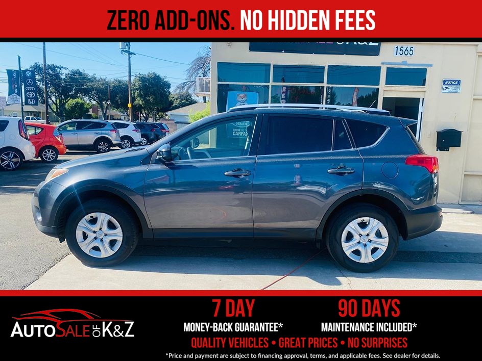 2015 Toyota RAV4 LE - Photo 10