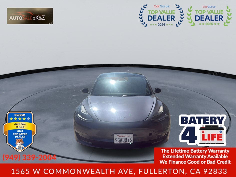 2023.0 Tesla Model 3 -'s photo