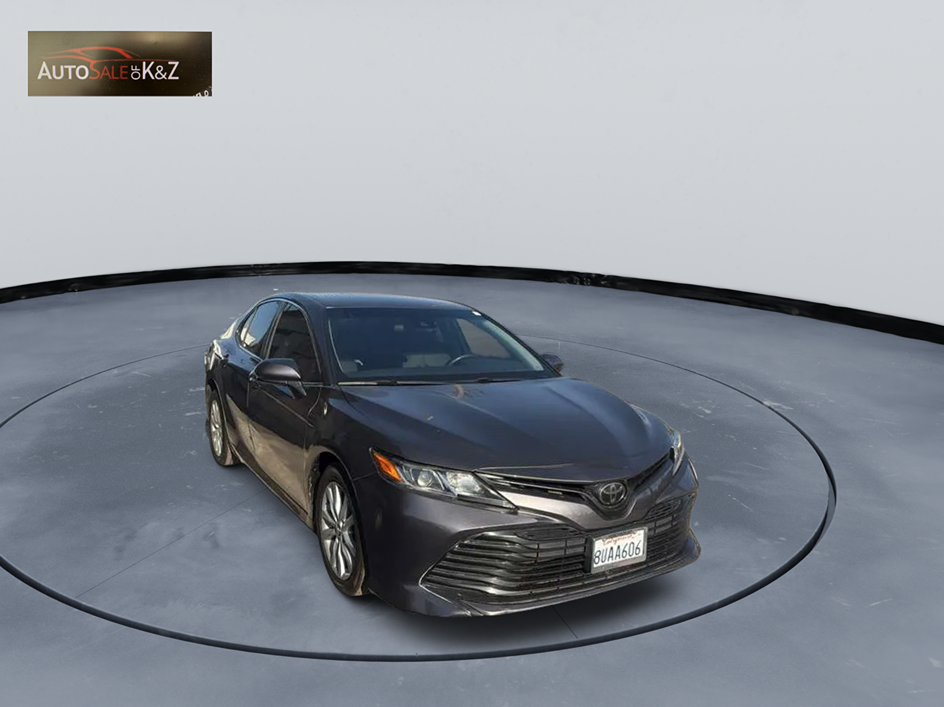 2020 Toyota Camry 2.5 Auto LE's photo