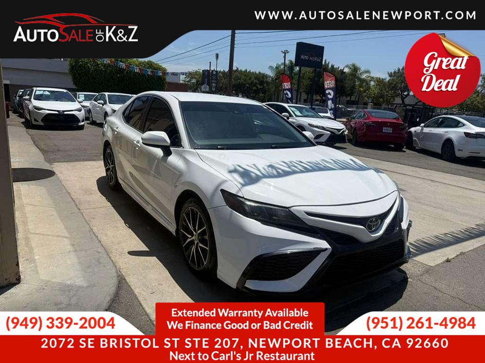 2021 Toyota Camry 2.5 Auto SE's photo