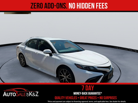 2022 Toyota Camry SE