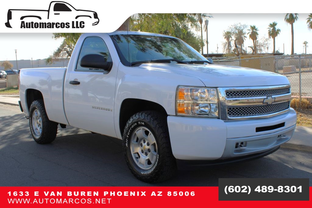 2009 Chevrolet Silverado 1500 Regular Cab Short Bed 5.3L V8