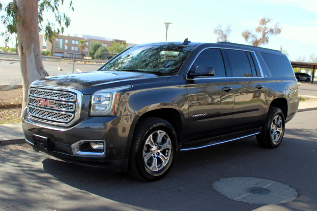 2016 Gmc Yukon XL SLT photo 3