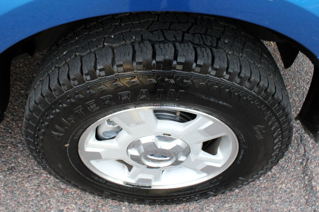 2010 Ford F-150 XLT photo 19