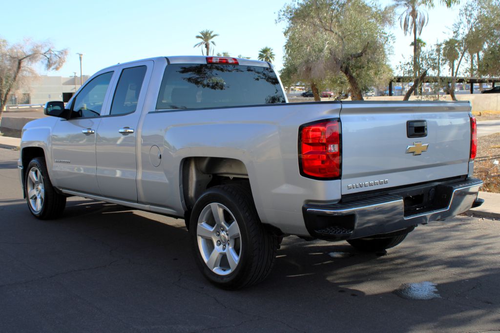 2015 Chevrolet Silverado 1500 LS photo 4