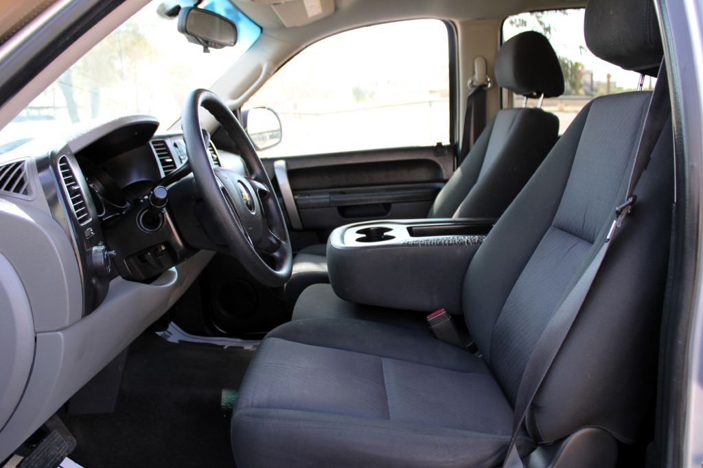 2013 Chevrolet Silverado 1500 LS photo 8