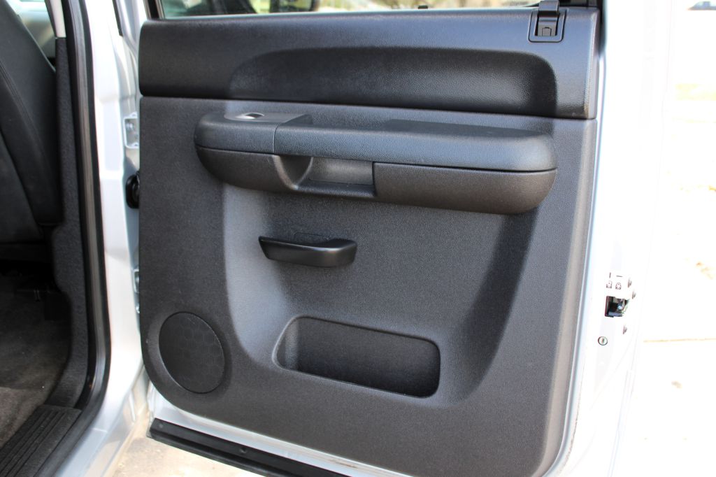 2013 Chevrolet Silverado 1500 LS photo 16