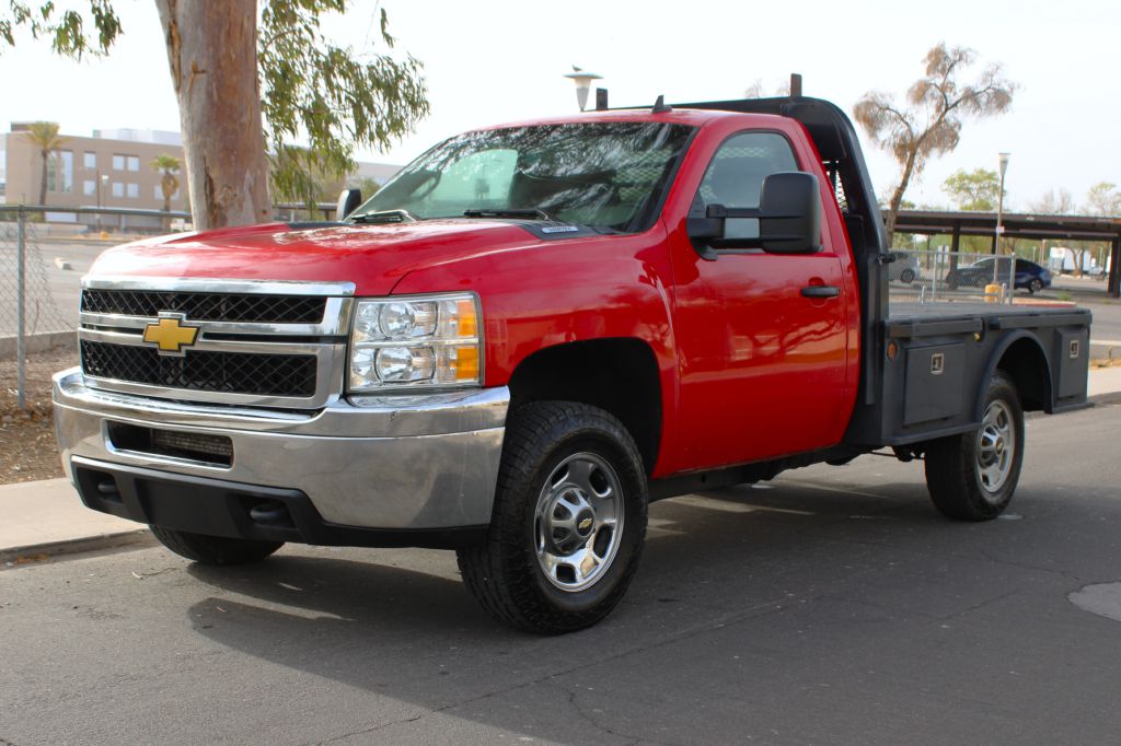 2012 Chevrolet Silverado 2500HD Work Truck photo 3