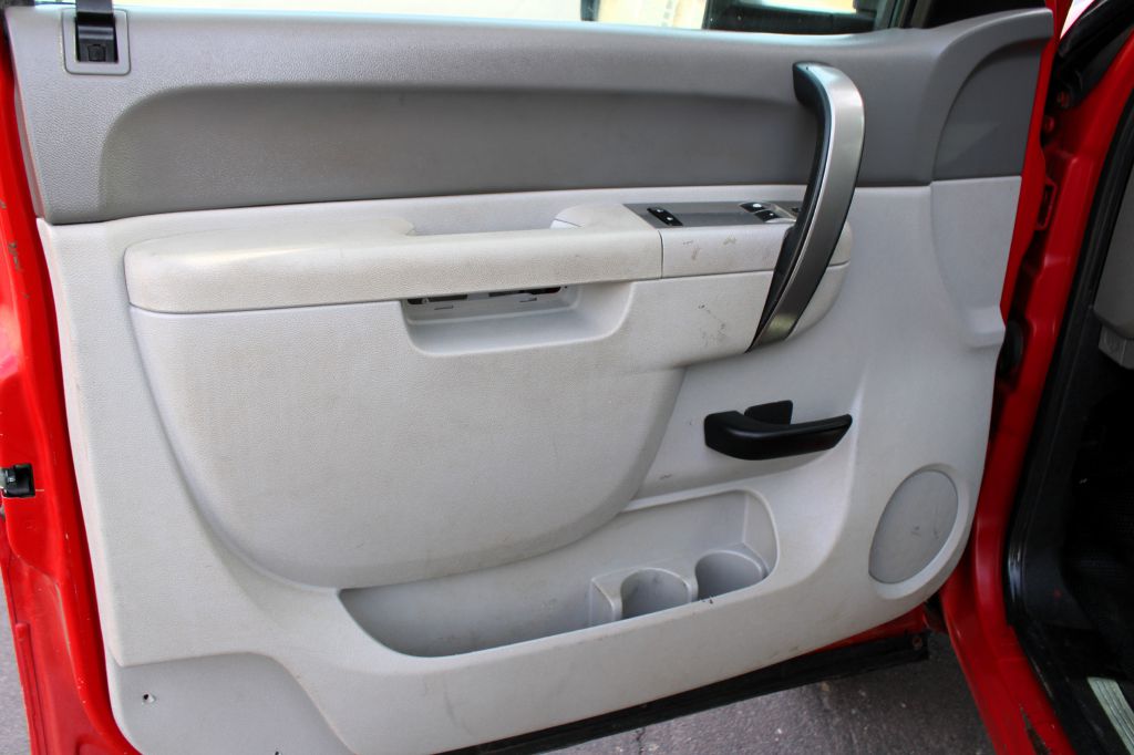 2012 Chevrolet Silverado 2500HD Work Truck photo 7