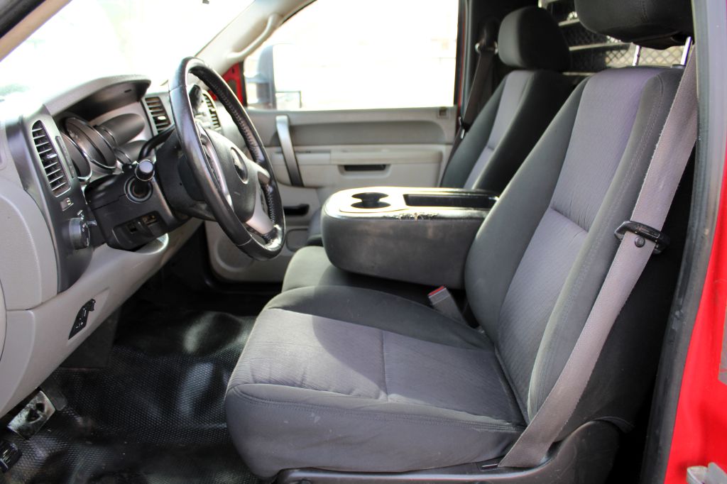 2012 Chevrolet Silverado 2500HD Work Truck photo 8