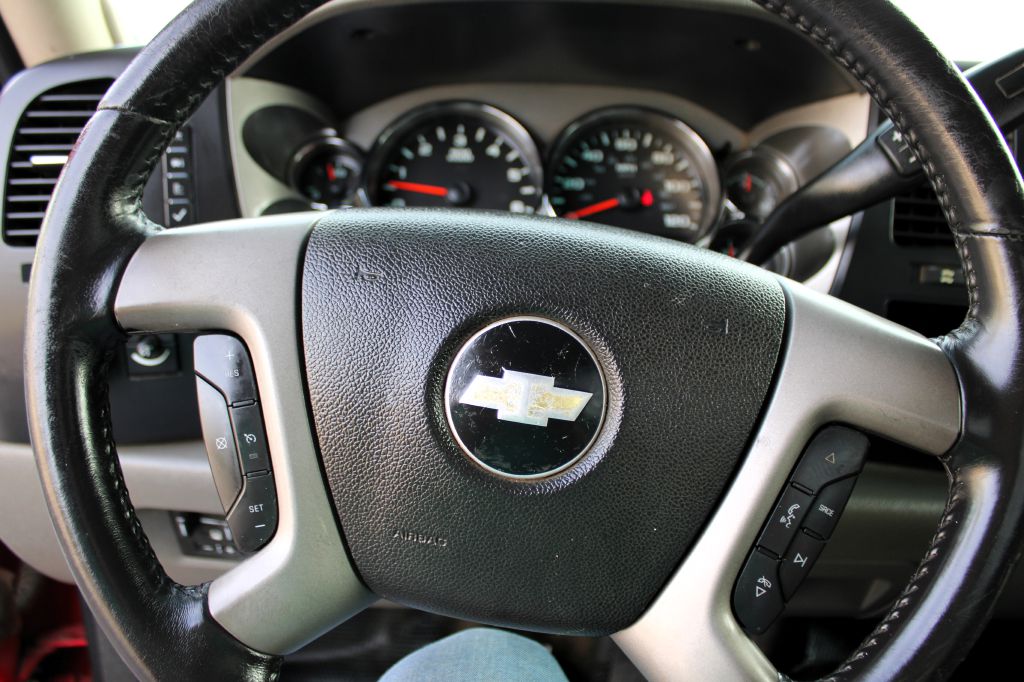 2012 Chevrolet Silverado 2500HD Work Truck photo 9
