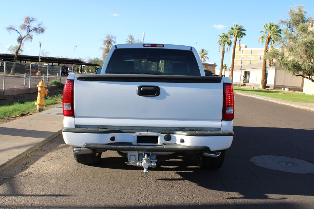 2005 Chevrolet Silverado 1500 LS photo 5