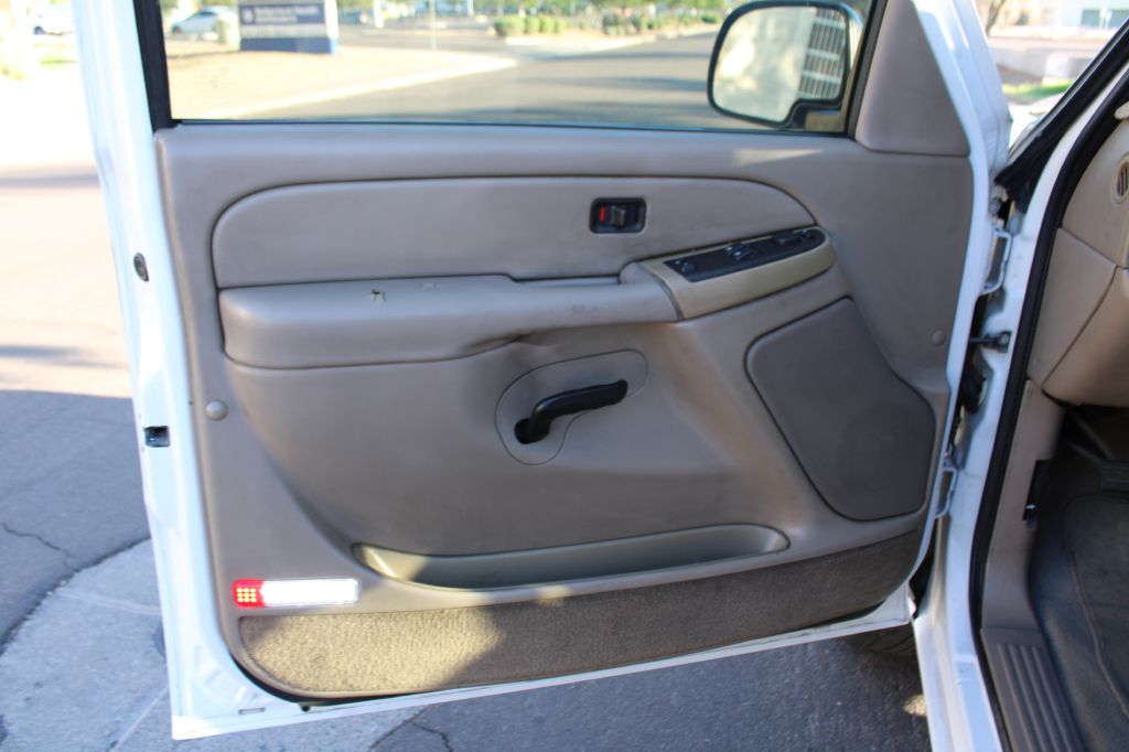 2005 Chevrolet Silverado 1500 LS photo 7