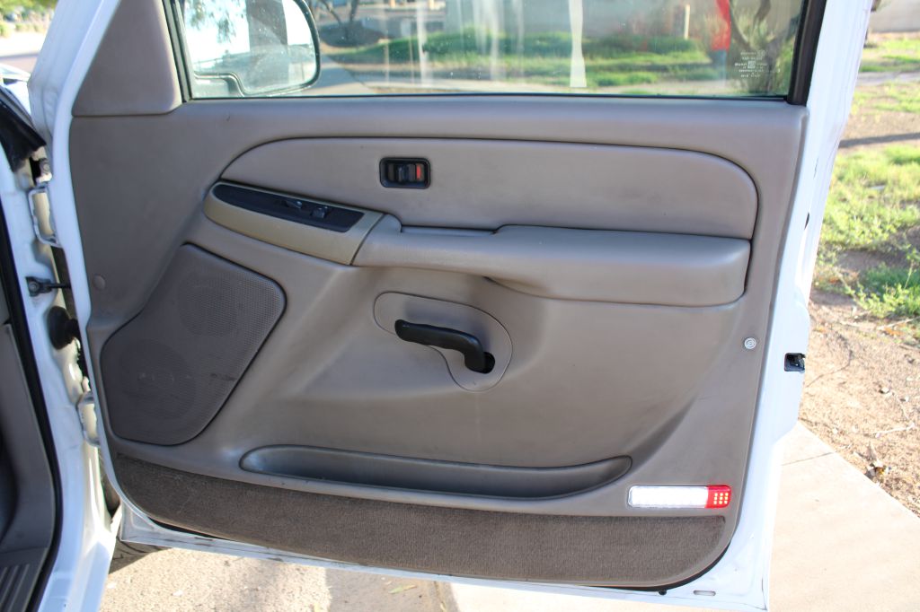 2005 Chevrolet Silverado 1500 LS photo 14