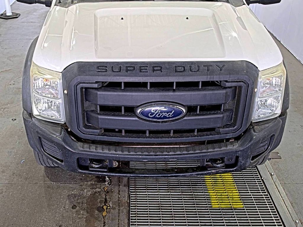2016 Ford F-550 XL photo 5