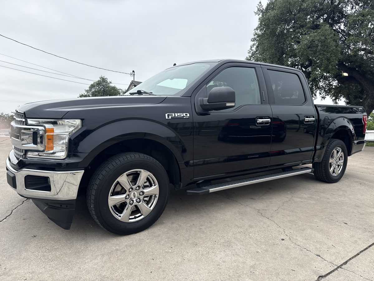 2018 Ford F-150 XLT - Photo 2