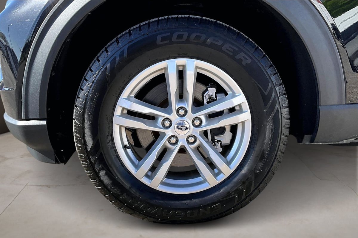 2023 Ford Explorer XLT - Photo 34