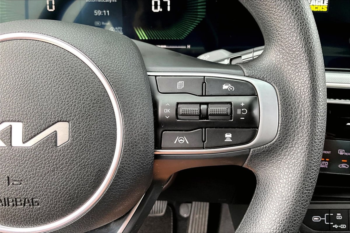 Kia K5 photo 12