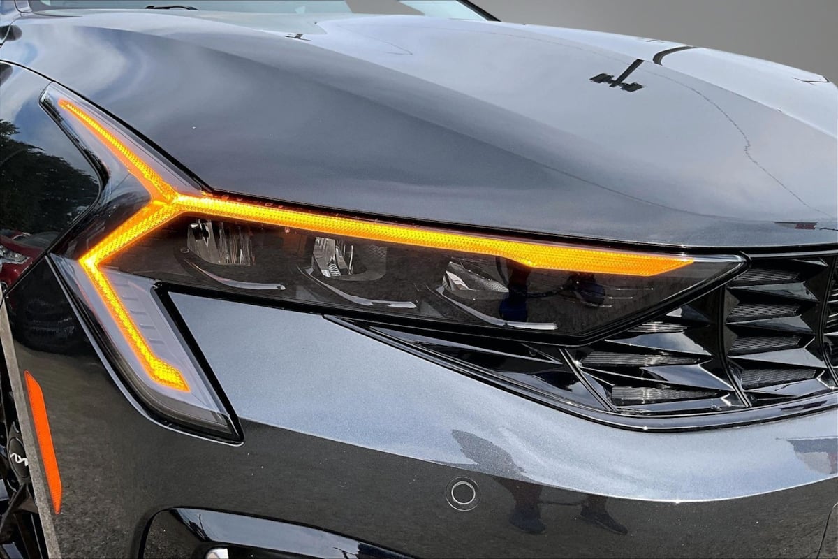Kia K5 photo 31