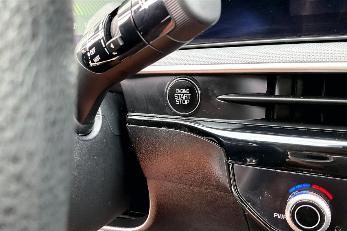 Kia K5 photo 35