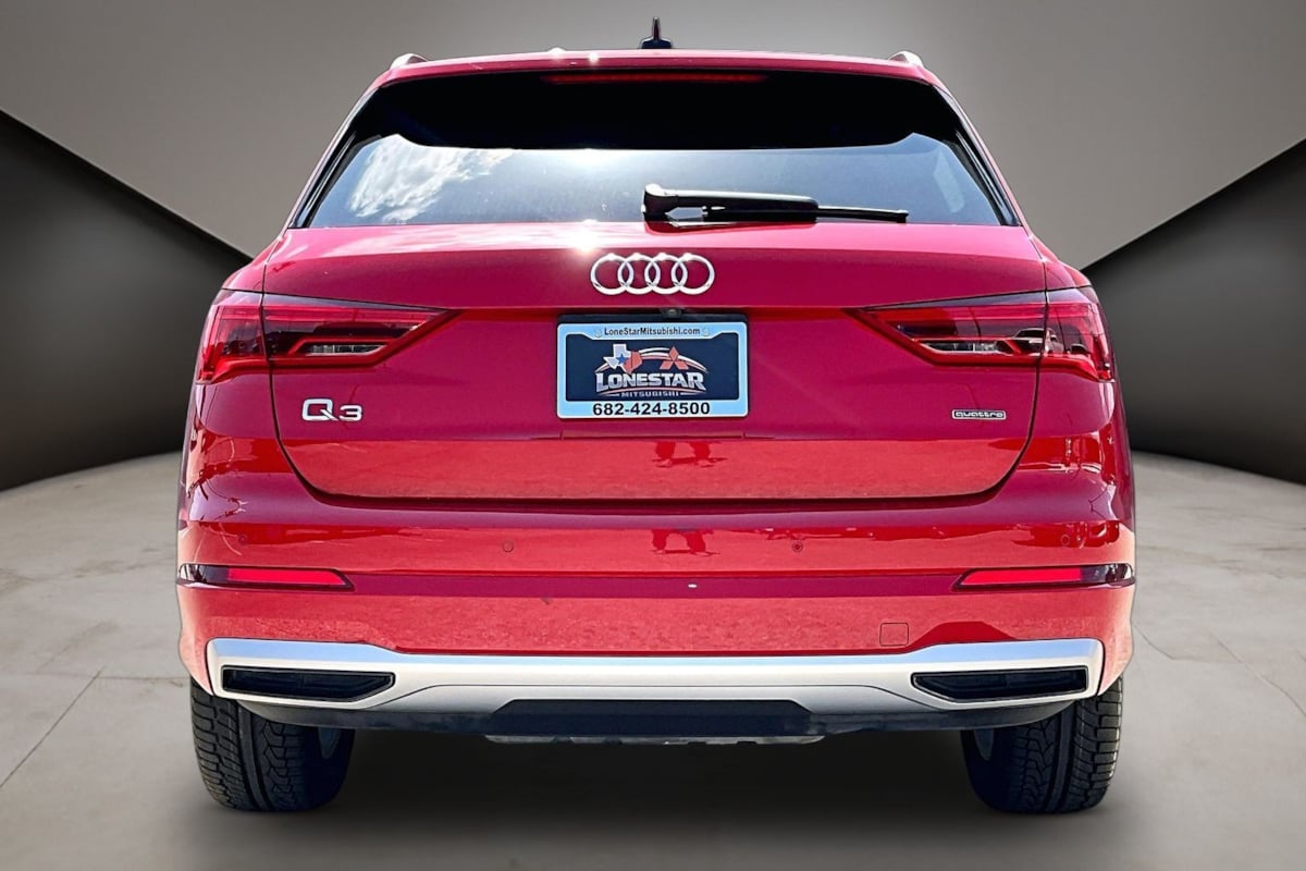 Audi Q3 photo 6