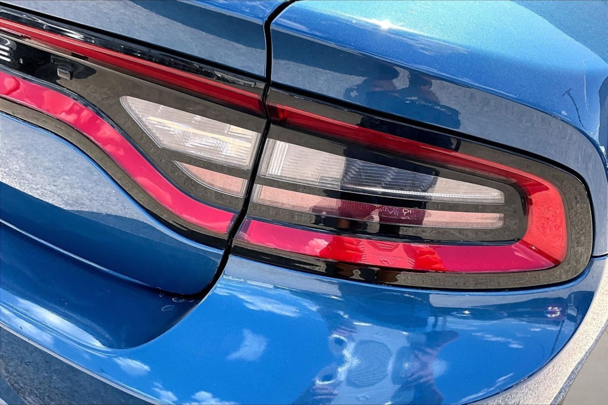 Dodge Charger photo 23