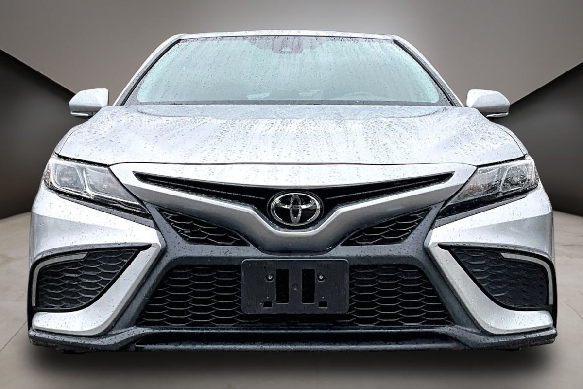 Toyota Camry photo 4