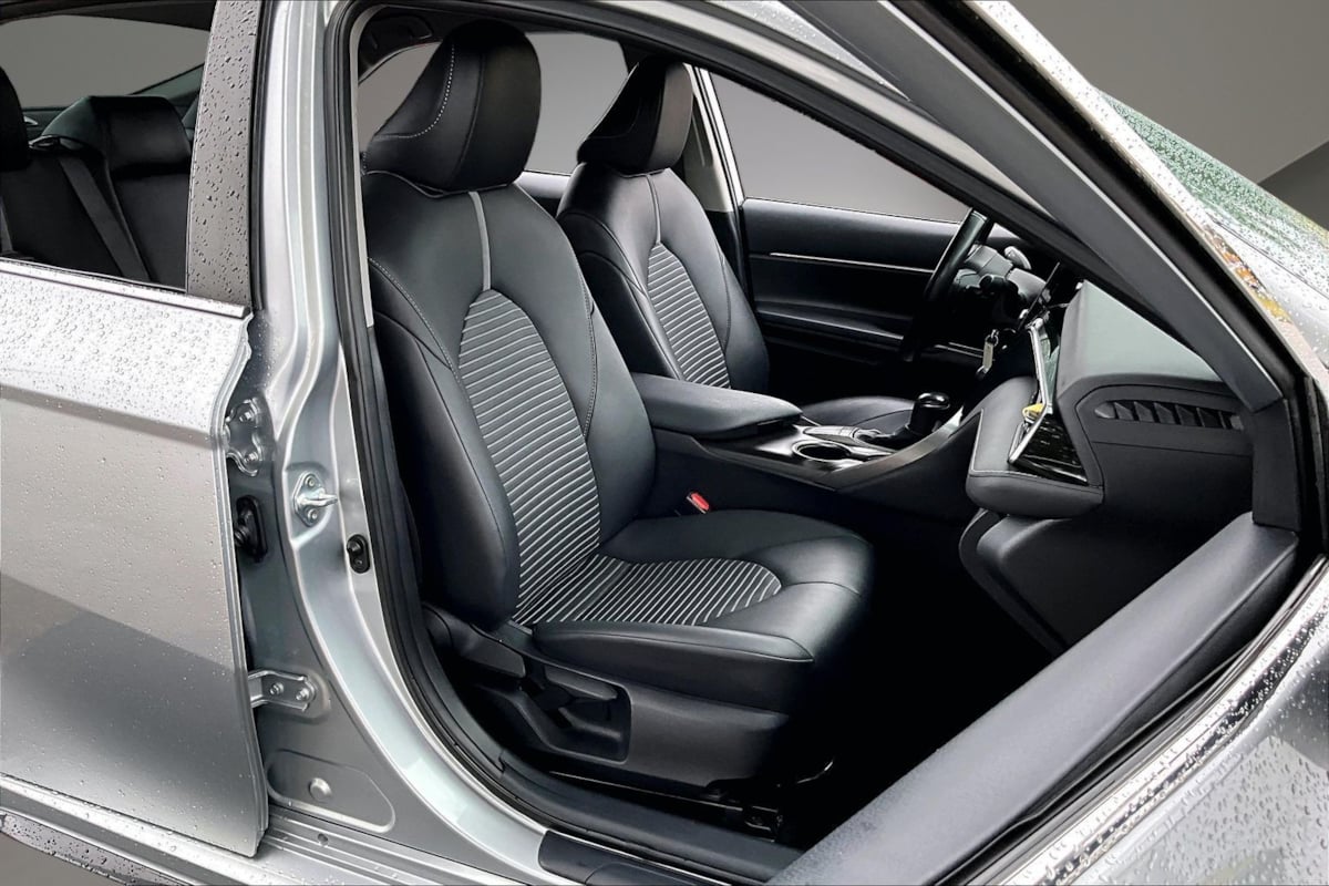 Toyota Camry photo 29