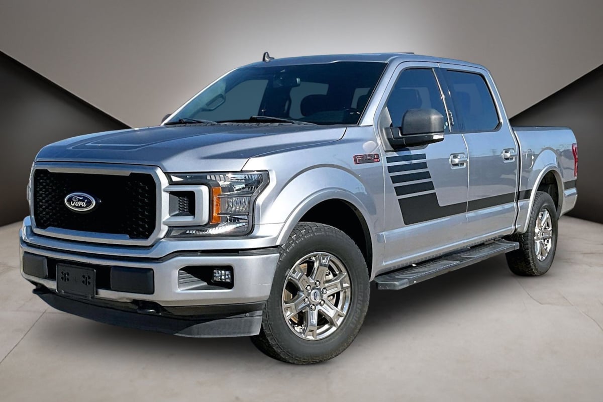 Ford F-150 photo 2