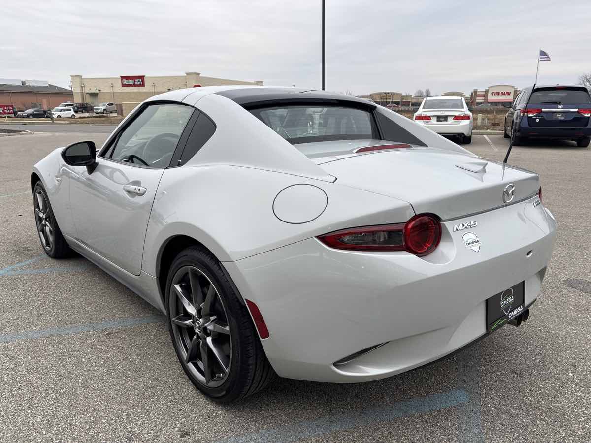 2019 Mazda MX-5 Miata Miata RF Grand Touring photo 5