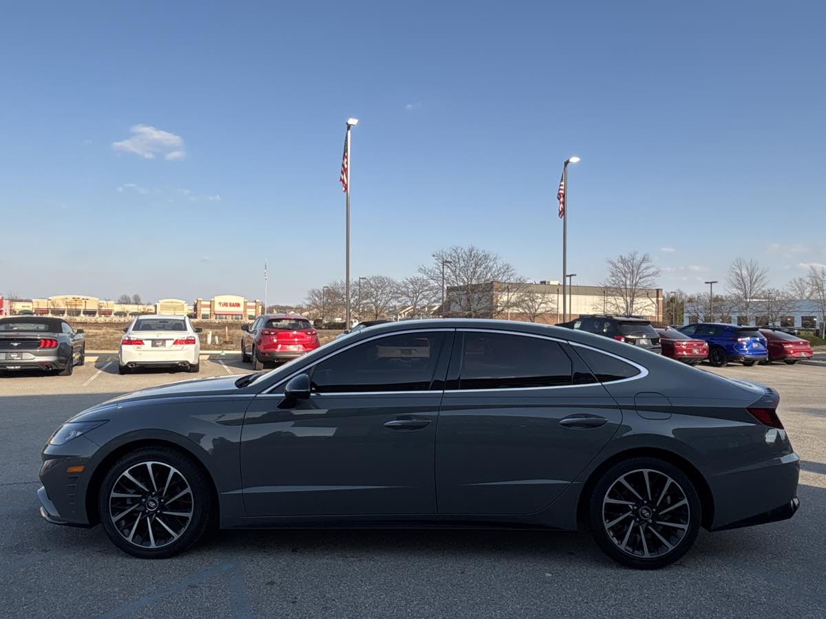 2020 Hyundai Sonata SEL Plus photo 4