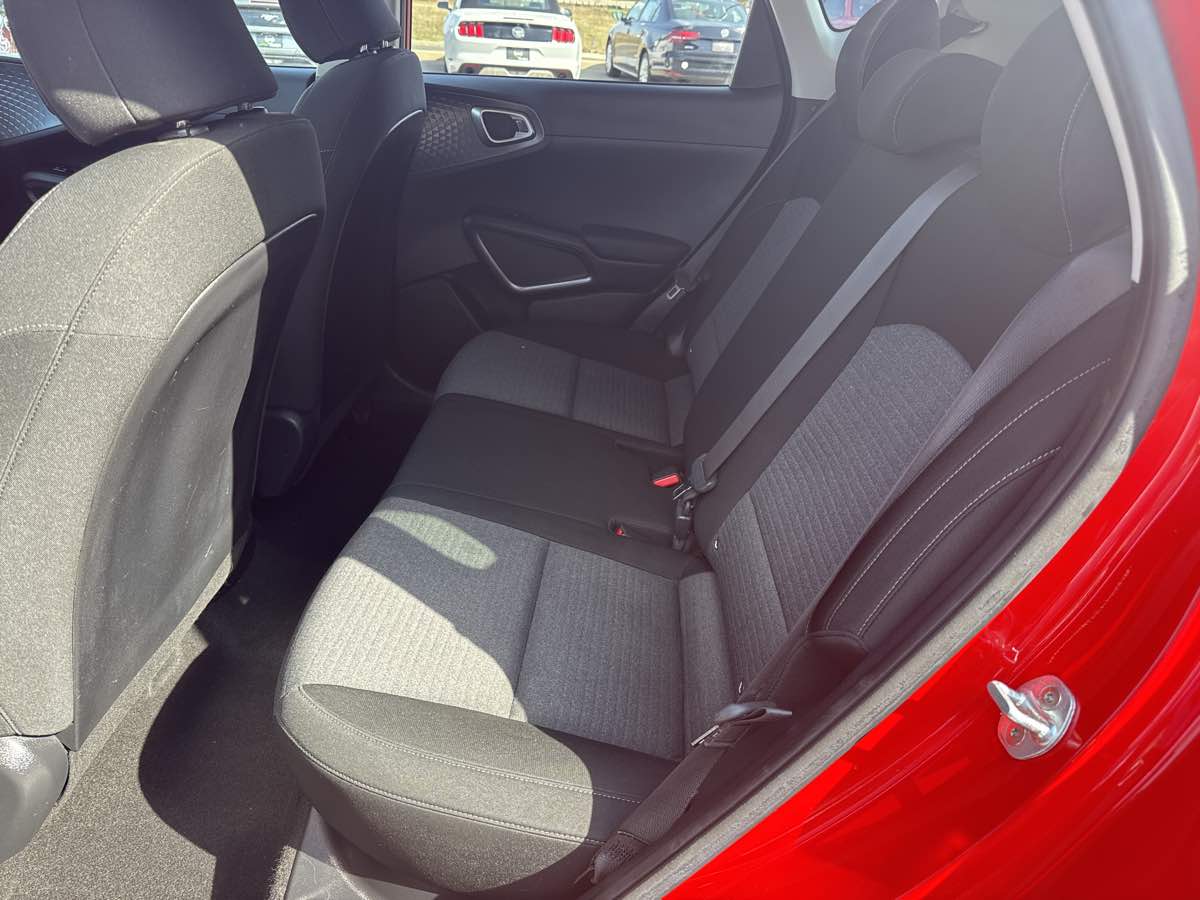 2020 Kia Soul GT-Line photo 11