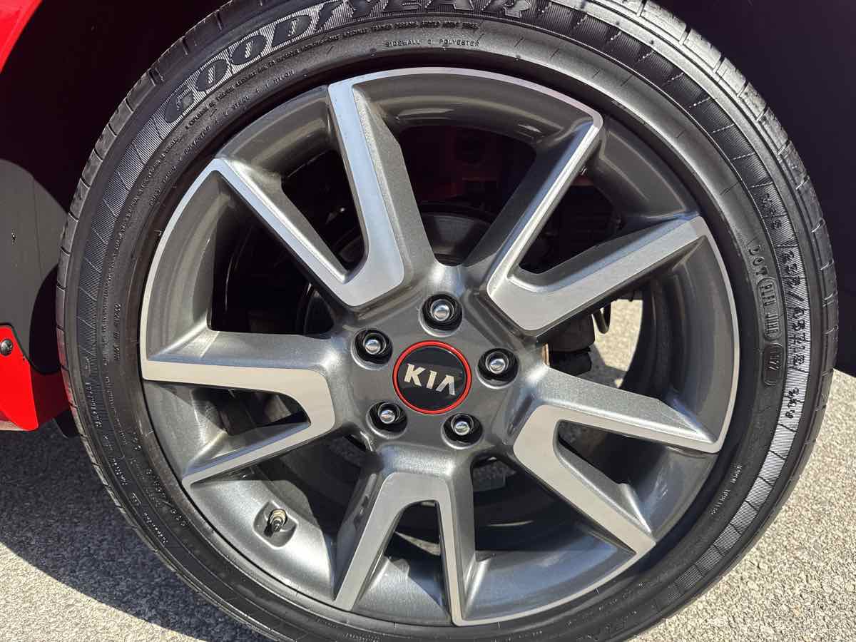 2020 Kia Soul GT-Line photo 18