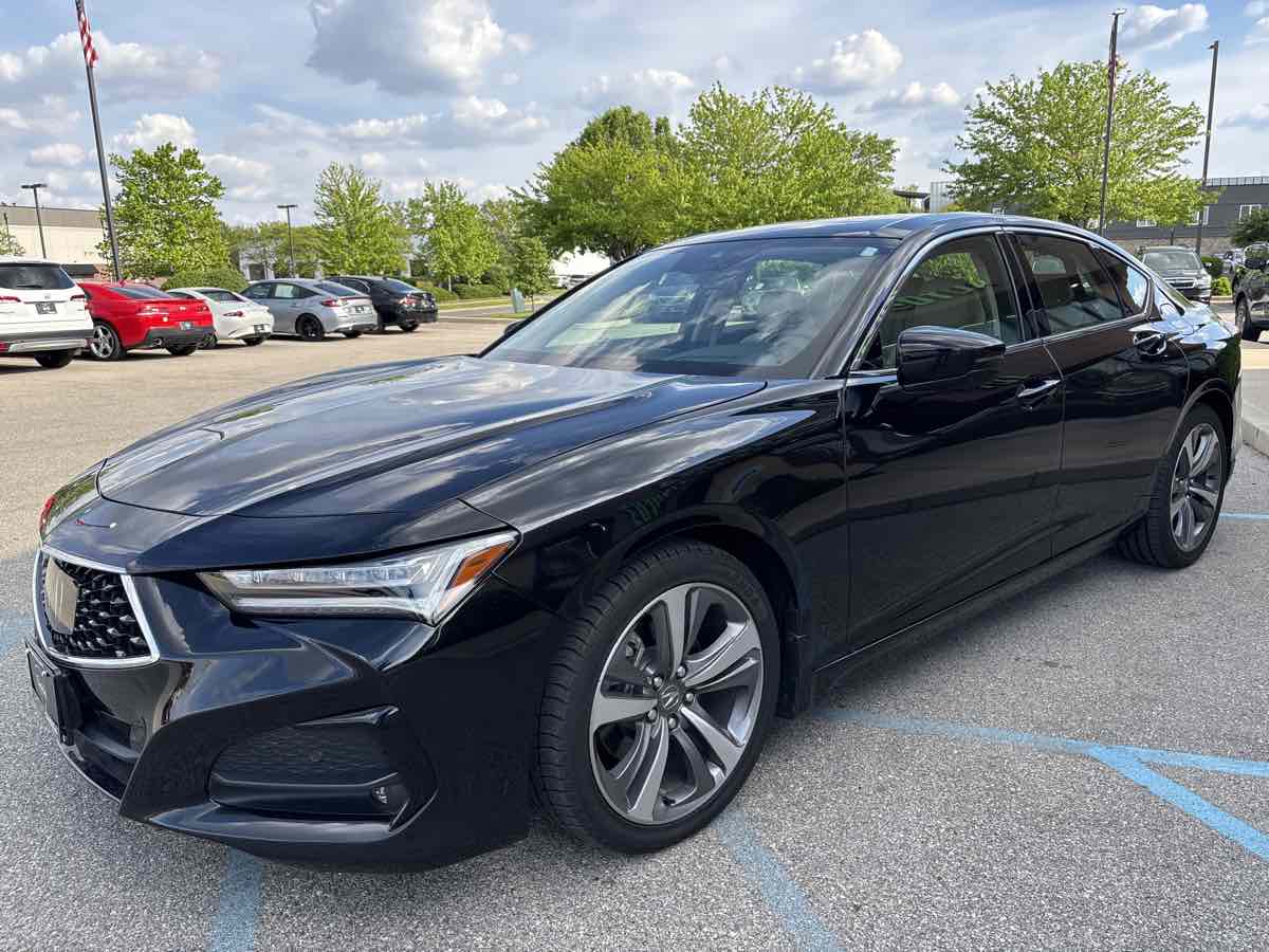 2021 Acura TLX Advance photo 3