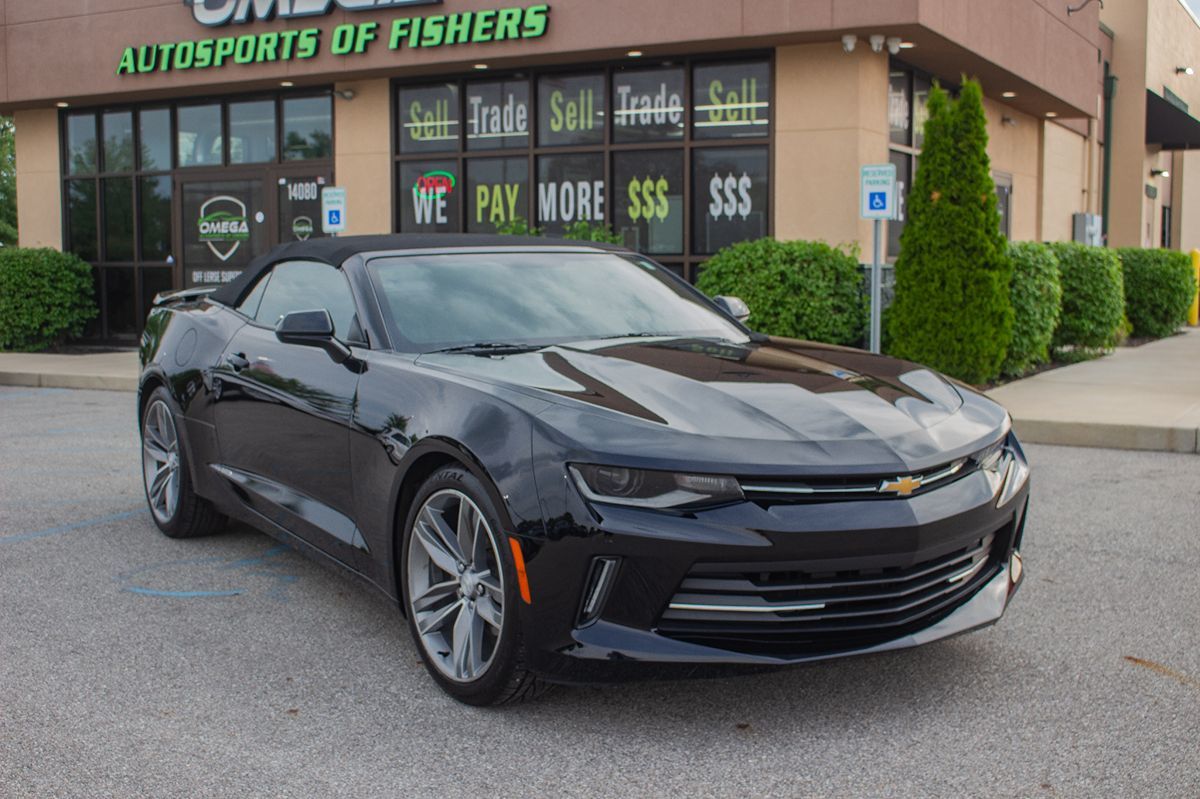 2017 Chevrolet Camaro 1LT photo 2